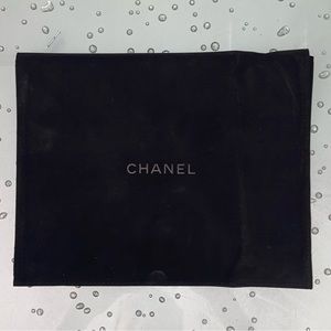 Chanel Black Velvet Necklace Jewelry Envelope Pouch w/Chanel Papers